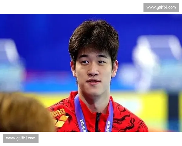 双雄崛起:潘展乐 100 自遭遇最强挑战 双雄崛起:潘展乐 100 自遭遇最强挑战