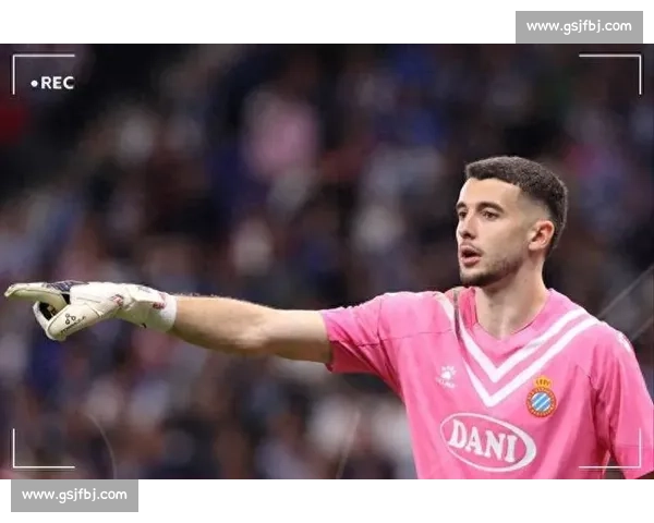 巴萨分期求购霍安遭拒 西班牙人铁心死敌交易