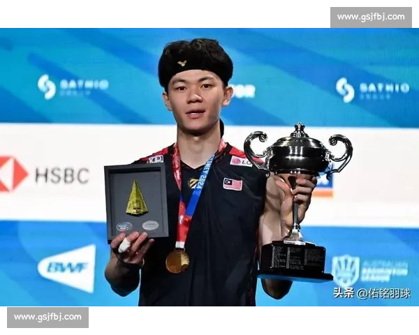 李梓嘉伤愈强势回归！双线征战中国大师赛与香港公开赛，冲击赛季首冠